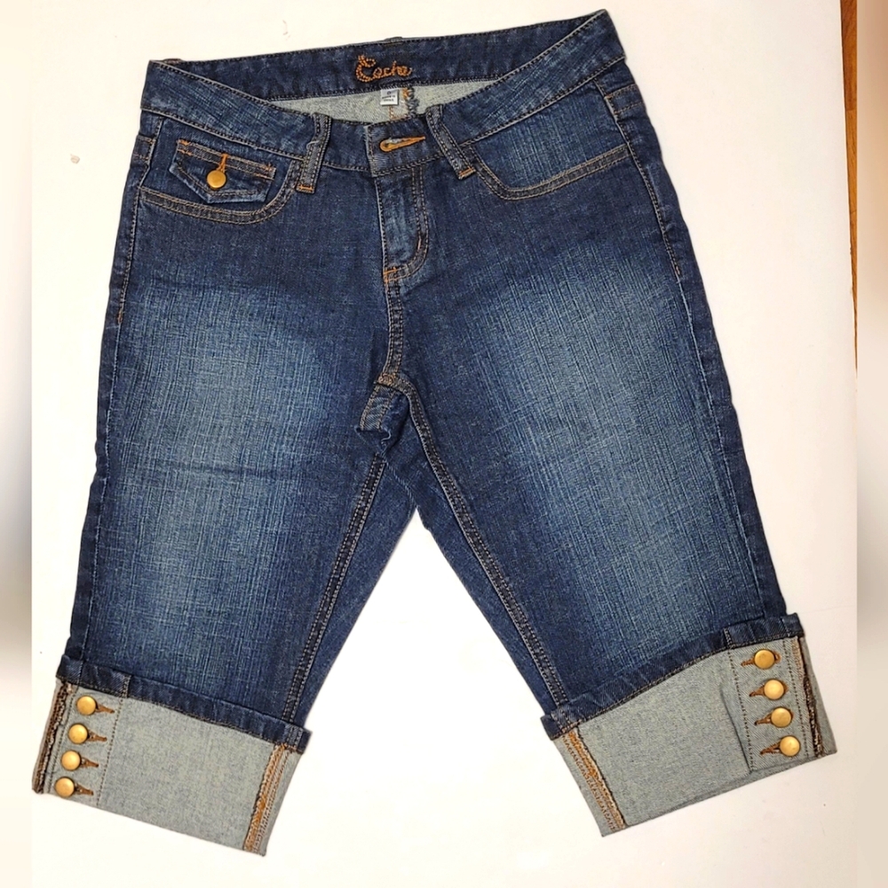 Brand new knee high denim short